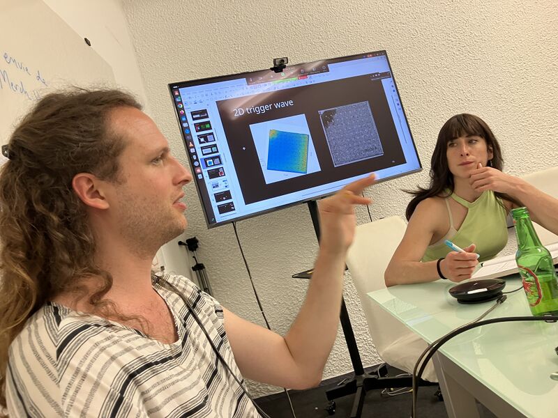 File:Imre presents&Esther.JPG